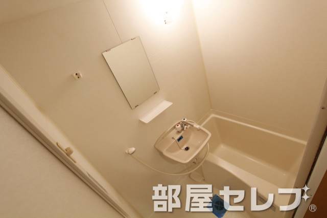 バス・シャワールーム　バストイレ別がいいですよね。（イメージ写真）