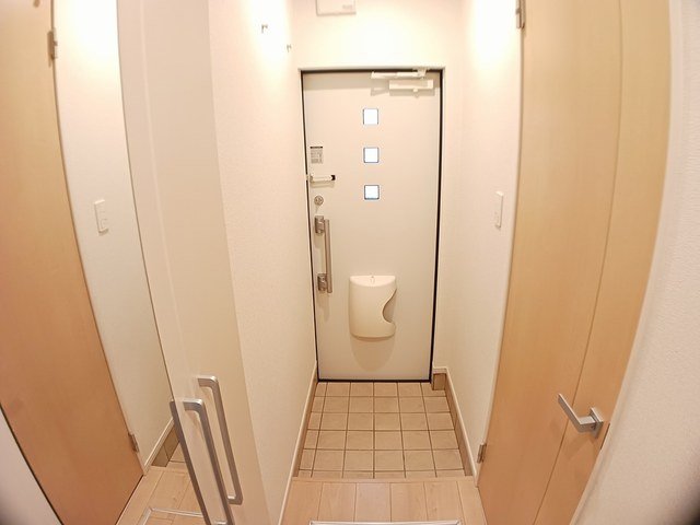 玄関　毎日通る玄関はこちらです