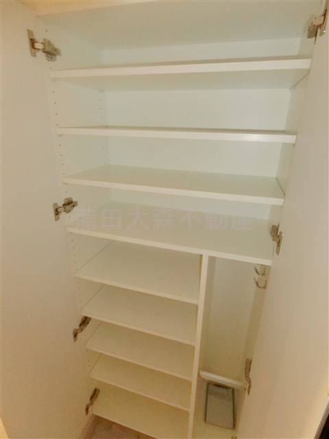 その他設備　玄関収納