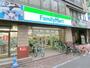 コンビニ　ファミリーマート小浦蒲田駅西店（コンビニ）まで176m