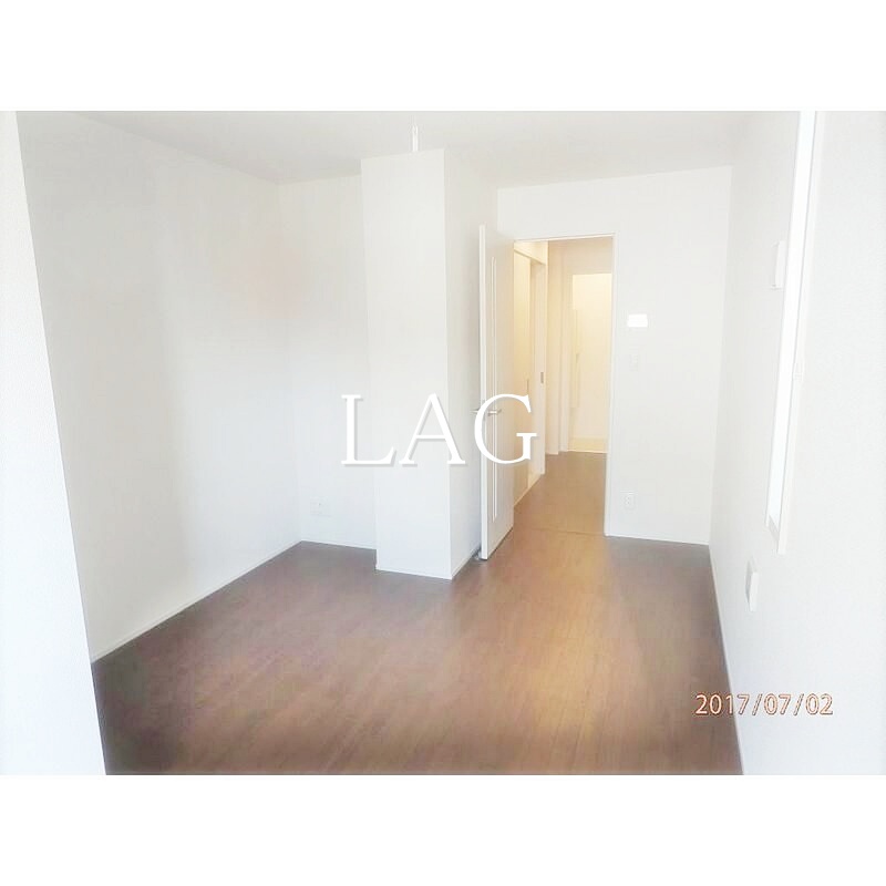 居室・リビング　洋室のお部屋です。