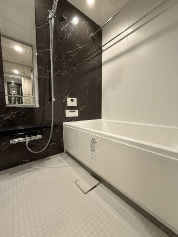 バス・シャワールーム　別部屋参考写真