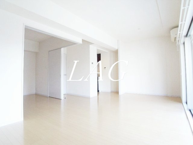 居室・リビング　洋室のお部屋です。