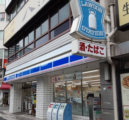 コンビニ　ローソン 谷町三丁目西店（コンビニ）まで450m