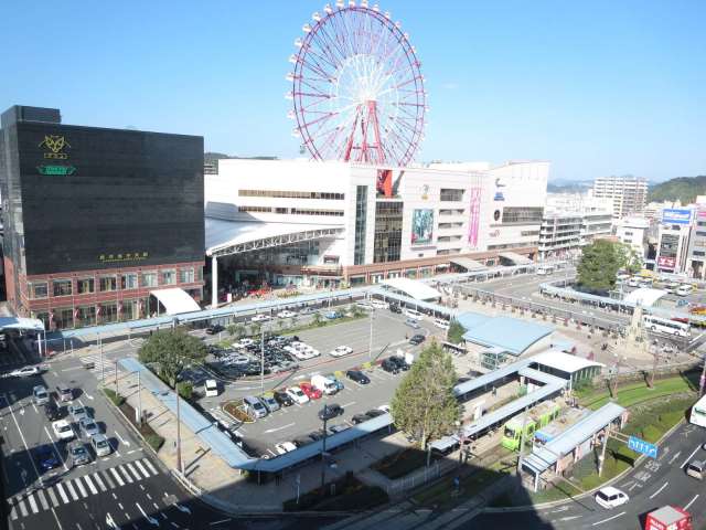 ショッピングセンター　アミュプラザ鹿児島（ショッピングセンター）まで615m