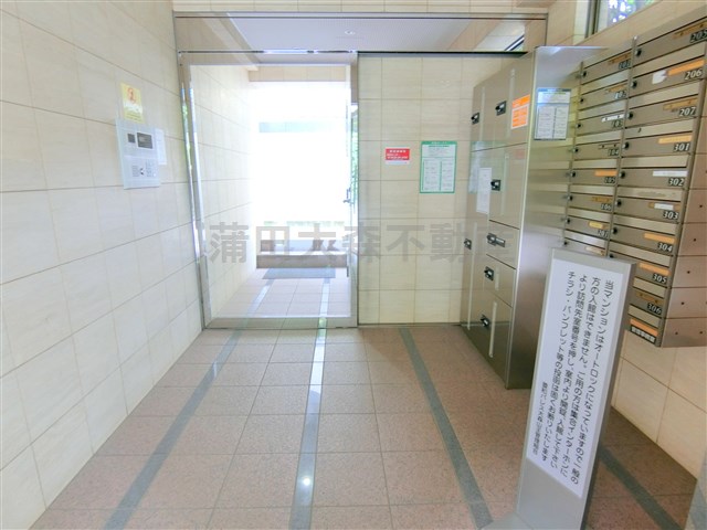 エントランス　オートロック宅配BOXメールBOX　エントランス