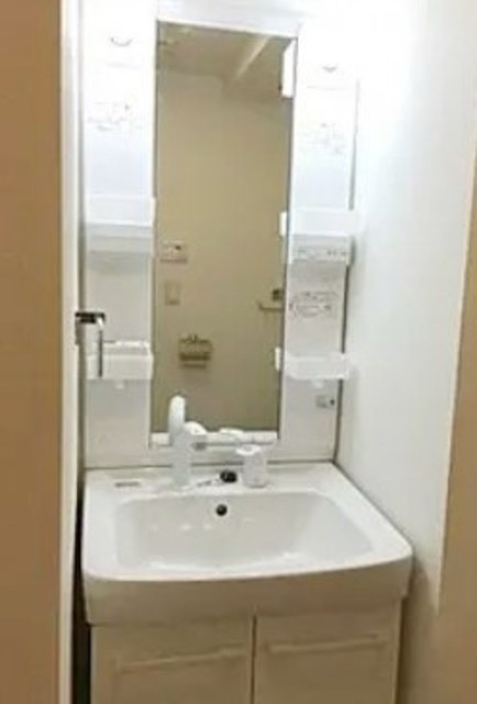 洗面設備　同仕様参考