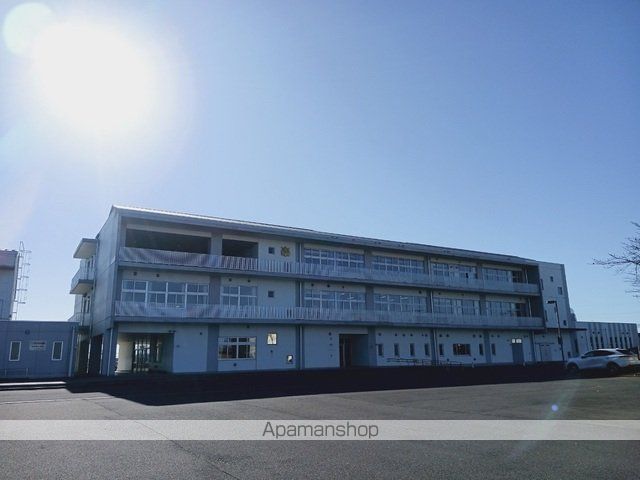 小学校　栗原市立志波姫小学校（小学校）まで800m
