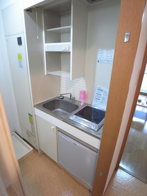 キッチン　写真は同タイプ別号室