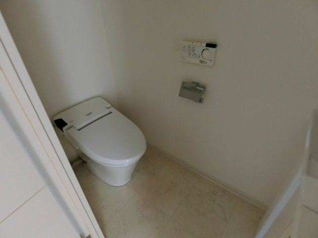 トイレ　同タイプイメージ