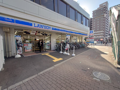 コンビニ　ローソン 淀川東三国二丁目店（コンビニ）まで72m