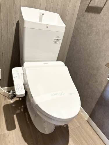 トイレ　温水洗浄便座♪
