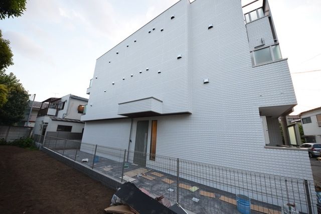 建物外観　☆お問い合わせはお早めに☆