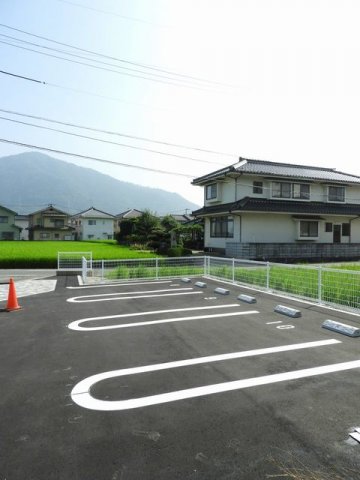 駐車場　駐車場です