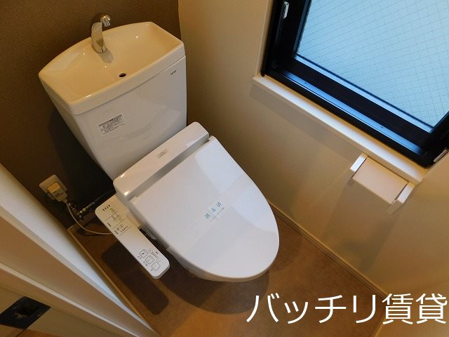 トイレ　別号室イメージの為、現状を優先致します
