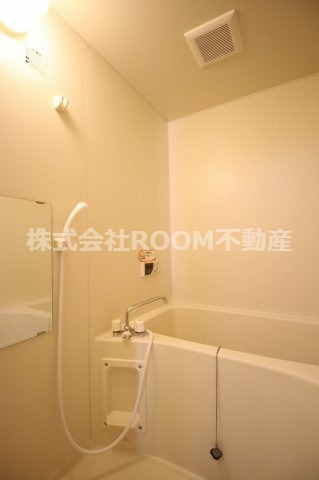 バス・シャワールーム　お風呂です