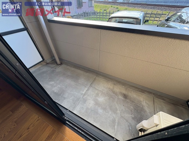 バルコニー　別部屋反転画像参考