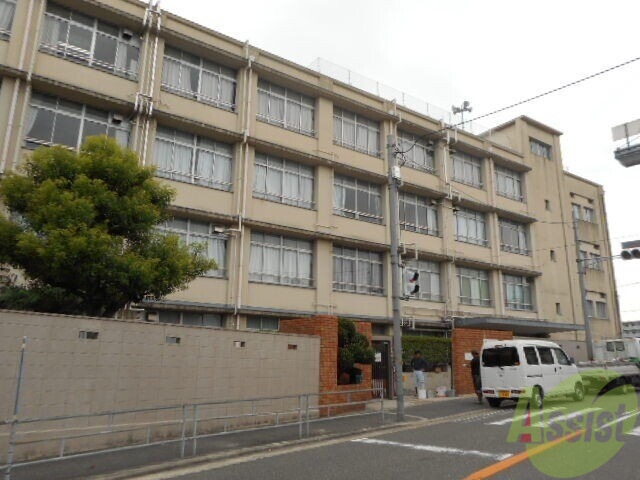 小学校　東井高野小学校（小学校）まで221m