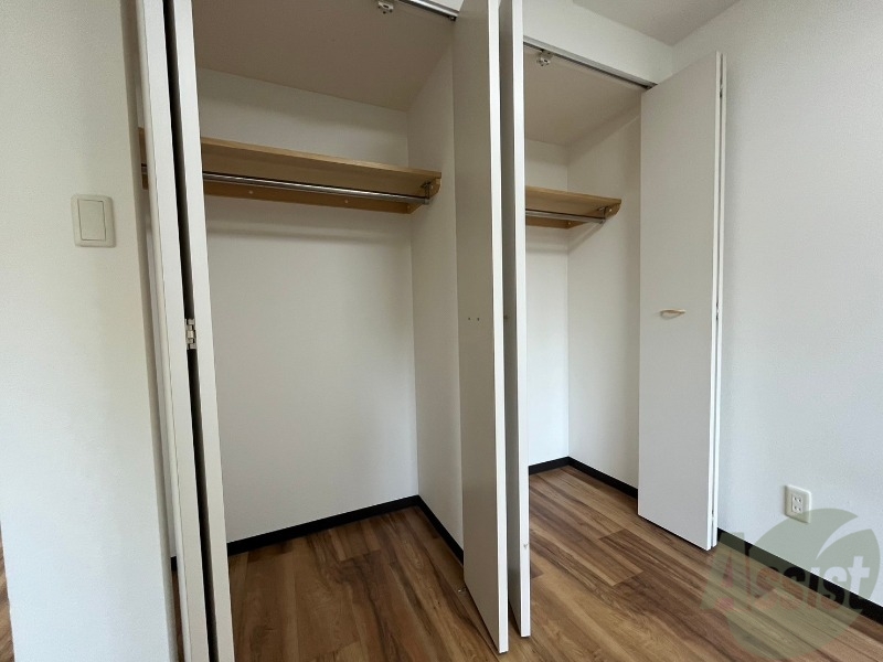 収納　収納もバッチリあるのでお部屋が片付きますよ！