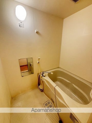 ＪＲ東海道本線 焼津駅 バス乗車時間：14分 最寄りバス停で下車 徒歩11分 2階建 築19年の風呂写真