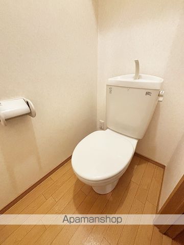 ＪＲ東海道本線 焼津駅 バス乗車時間：14分 最寄りバス停で下車 徒歩11分 2階建 築19年のトイレ写真