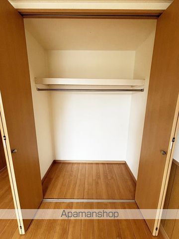 ＪＲ東海道本線 焼津駅 バス乗車時間：14分 最寄りバス停で下車 徒歩11分 2階建 築19年の内装写真