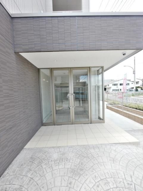 エントランス　★エントランスです★