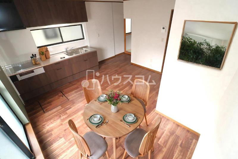 京阪本線 寝屋川市駅 徒歩14分 3階建 築30年の居間写真