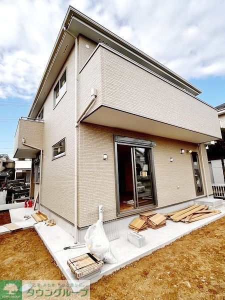 建物外観　エントランス