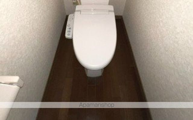 ＪＲ常磐線 亀有駅 徒歩8分 7階建 築34年のトイレ写真