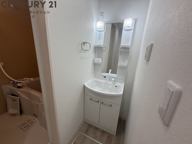 洗面設備　独立洗面化粧台付きでおすすめです！