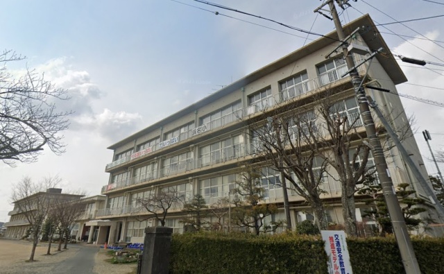 小学校　浜松市立浜名小学校（小学校）まで455m