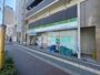 コンビニ　ファミリーマート 淀川区役所前店（コンビニ）まで200m