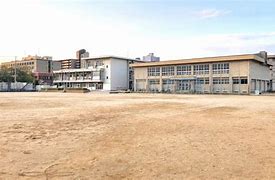 小学校　姫路市立城陽小学校（小学校）まで4500m