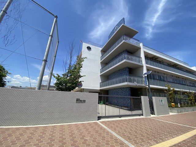 小学校　西宮市立南甲子園小学校（小学校）まで800m