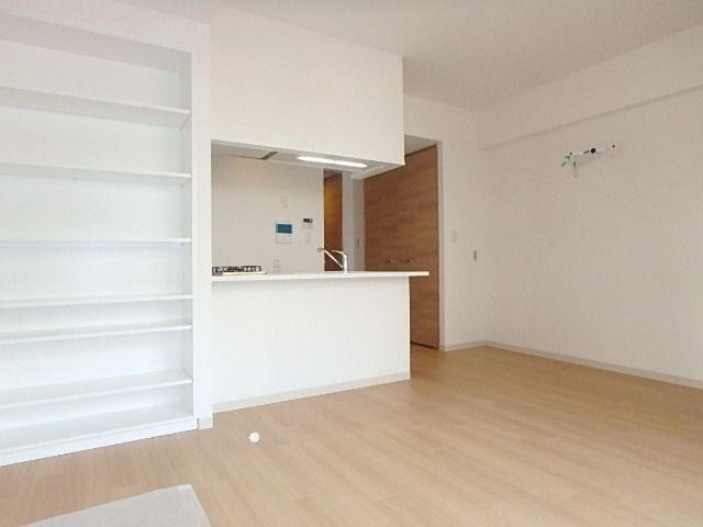 その他部屋・スペース　★壁紙が白で統一されていてキレイです★