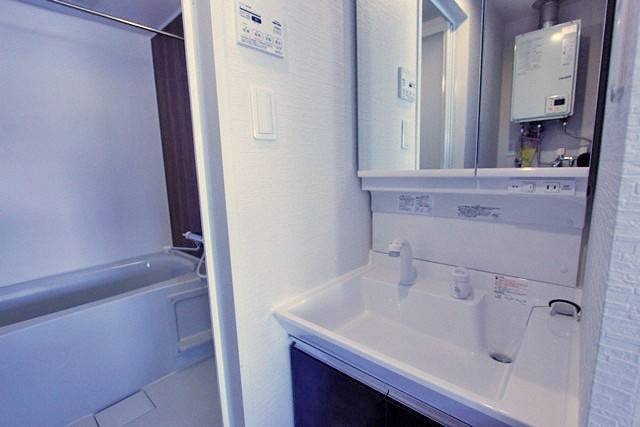 洗面設備　詳細は、ウィンドワード菊水店までご相談下さい。