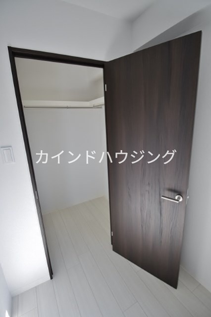 収納　ウォークインクローゼット