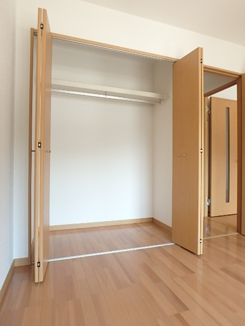 収納　図面と現状に相違がある場合には現状を優先