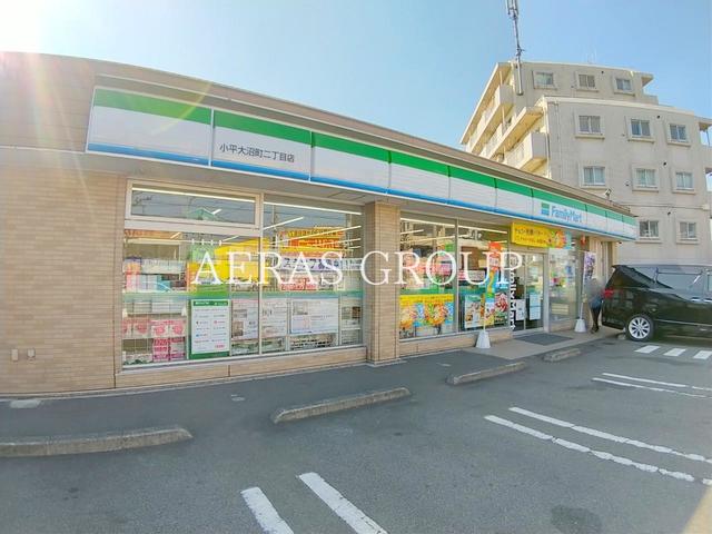 コンビニ　ファミリーマート 小平大沼町二丁目店（コンビニ）まで214m