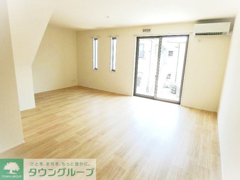 居室・リビング　★お部屋探しは株式会社タウンハウジング東京まで★