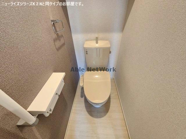 トイレ　※同型イメージ