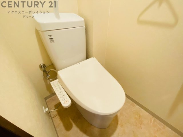 トイレ　コンパクトで使いやすいトイレです♪