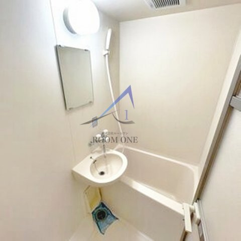バス・シャワールーム　お風呂です。