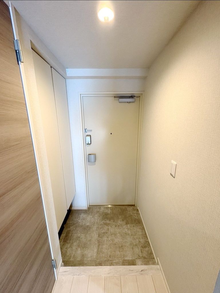 玄関　玄関