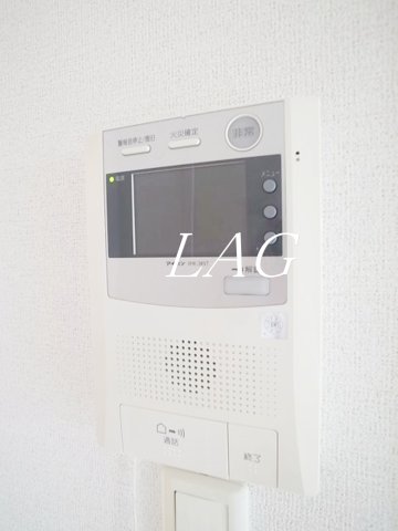 セキュリティ　モニター付きインターホンです。