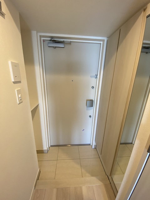 玄関　玄関収納豊富です