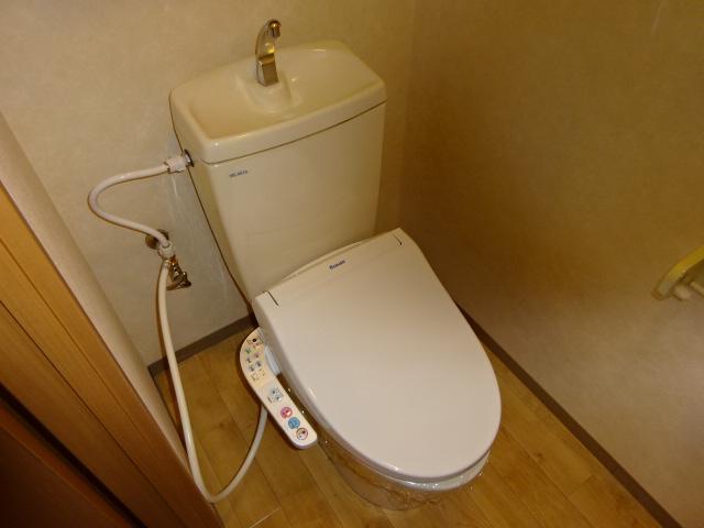トイレ　シャワー付トイレ