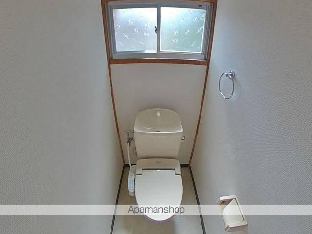 沢村貸住宅のトイレ写真