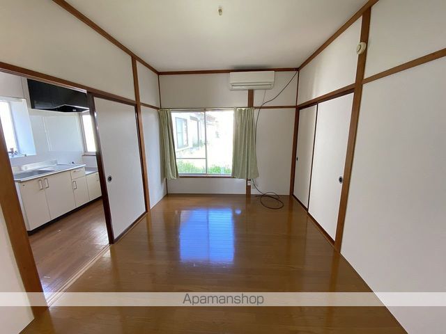 沢村貸住宅の居間写真